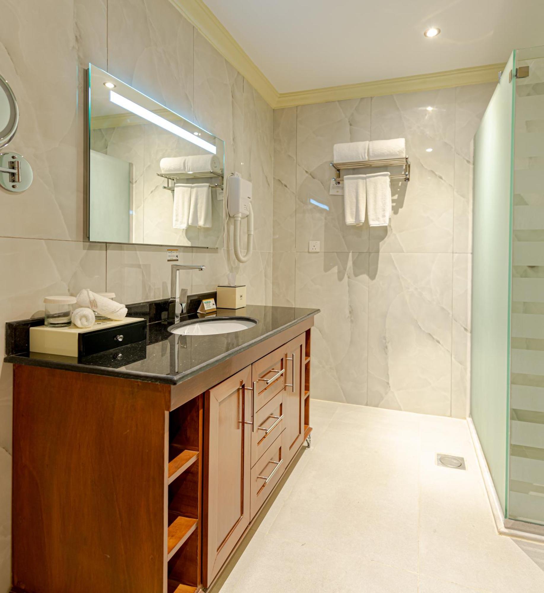Superior Queen Room